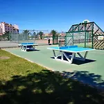 T2 Calme Avec Terrasse Et Acces A La Piscine Au Bord Du - Fr-1-195-77